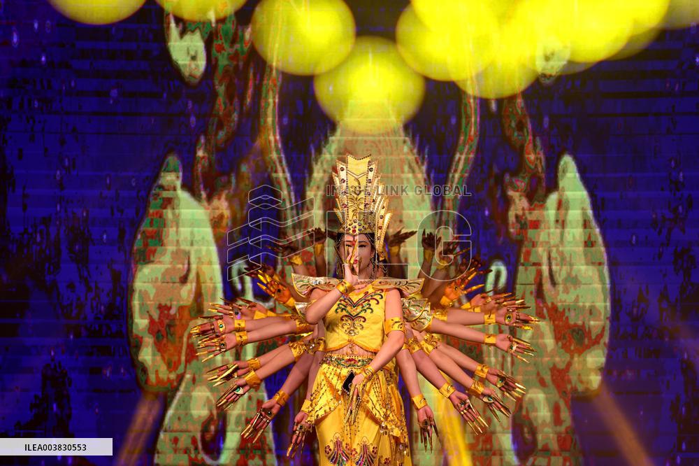 Disabled Dance Thousand Hand Kwan yin