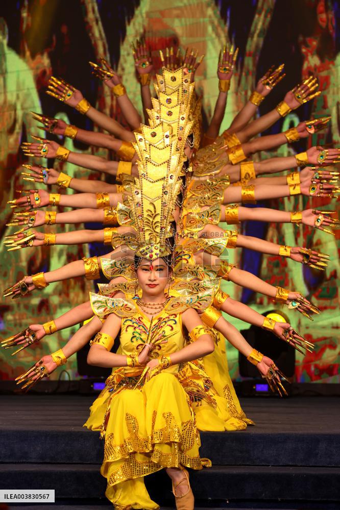 Disabled Dance Thousand Hand Kwan yin