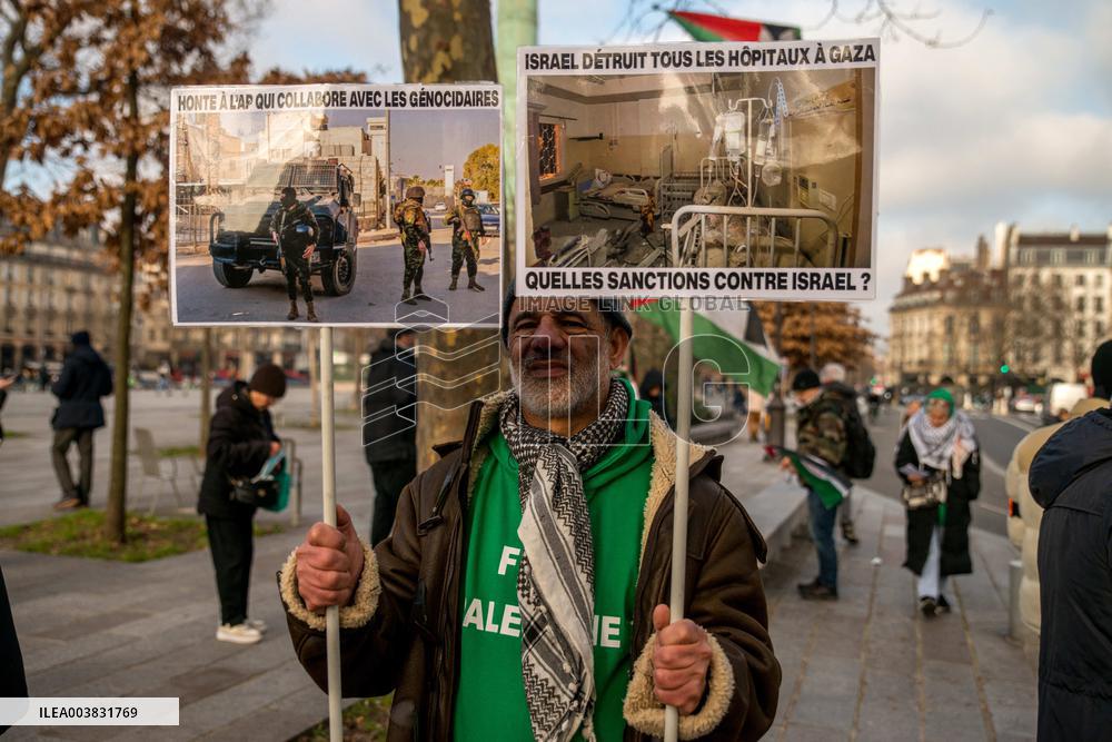 Pro-Palestinian Protest Honors Journalists Killed in Conflict - Paris