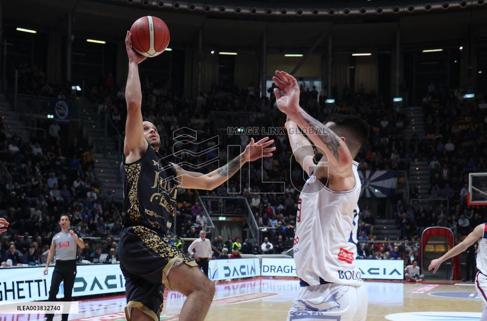 BASKET - Serie A2 - Fortitudo Bologna vs Juvi Cremona