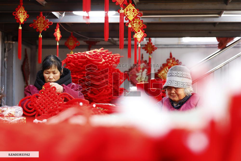 China Spring Festival Decorations Manufacturing Industry