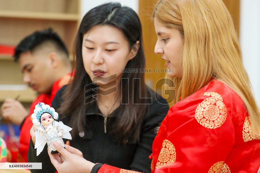 Foreign Students Studying in China
