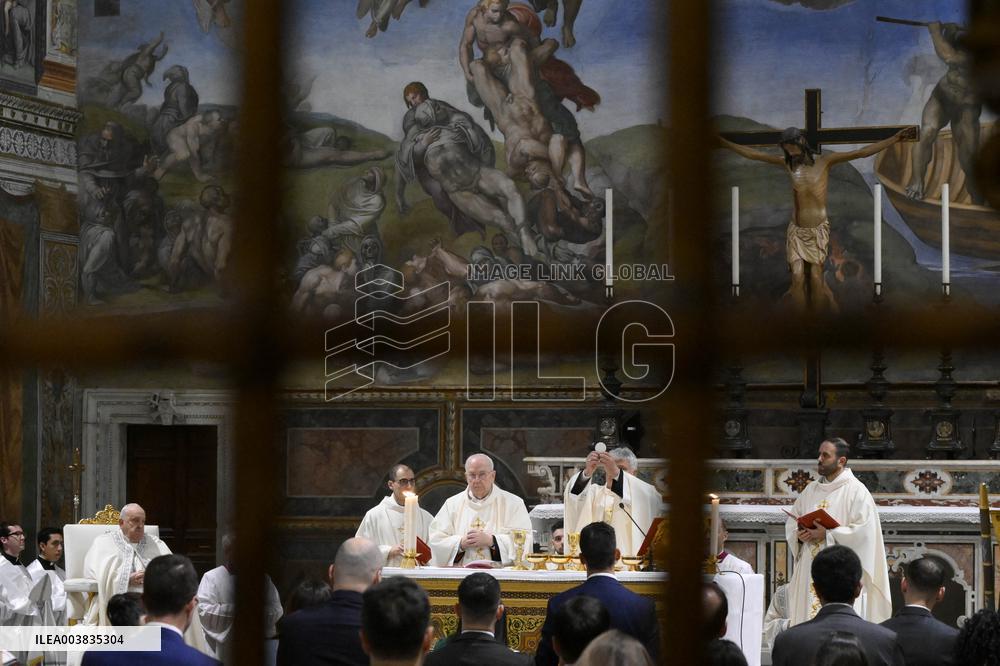 Pope Francis Conducts Baptisms - Vatican