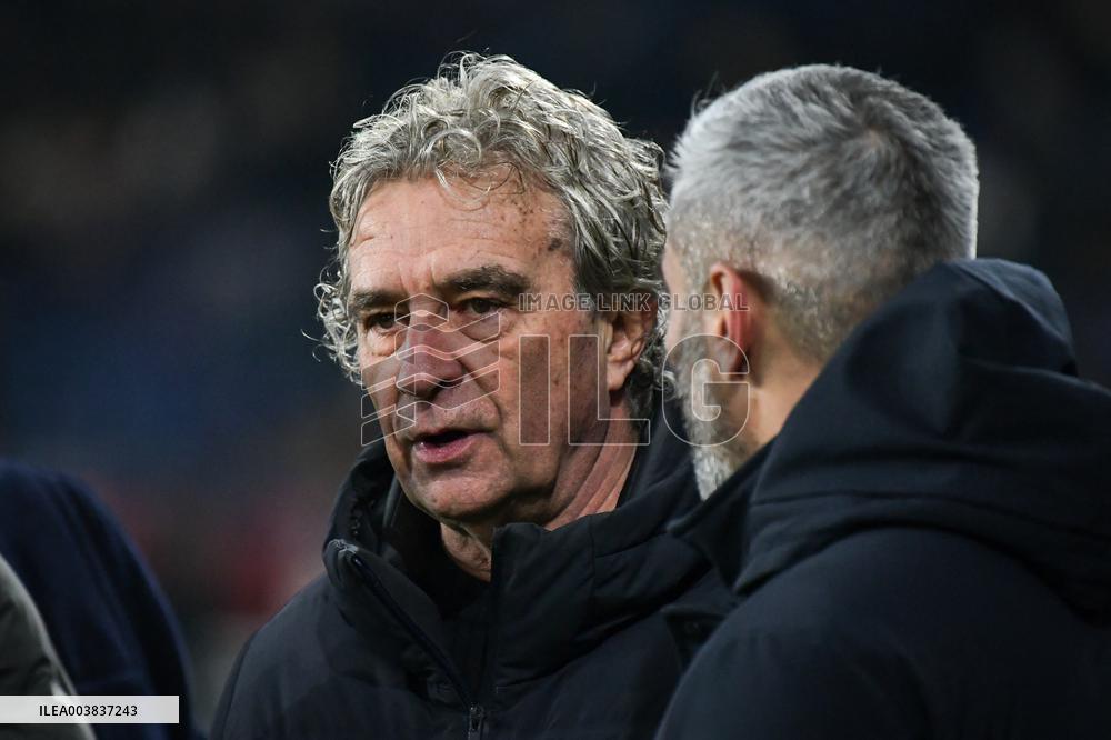 Ligue 1 PSG vs Saint Etienne - celebrities - FA