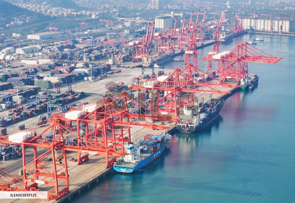 China Imports And Exports of Goods Hit A Record in 2024