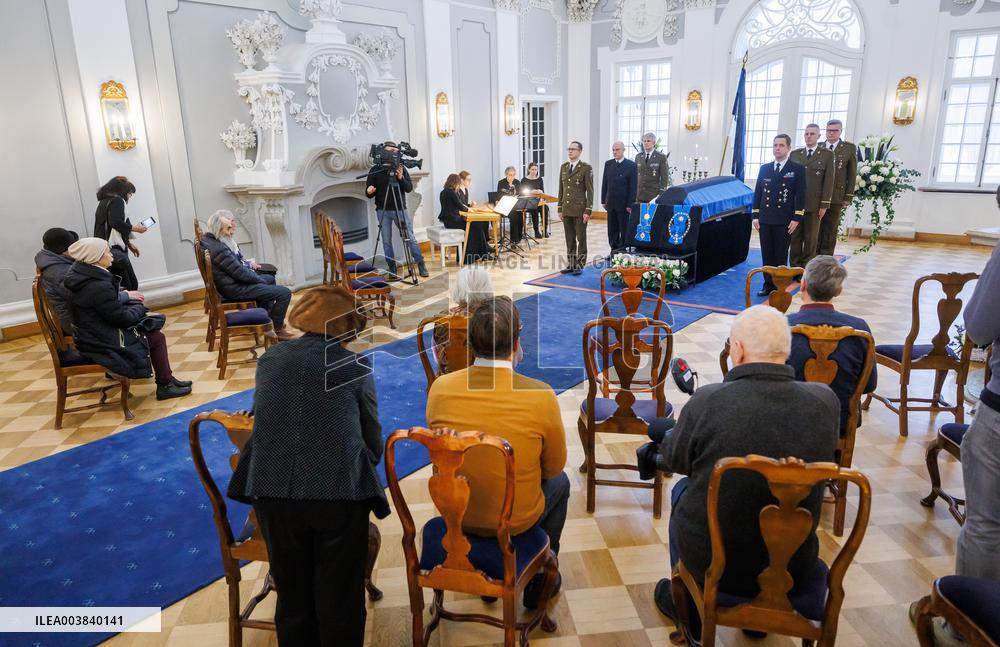 President Arnold Rüütel's public farewell