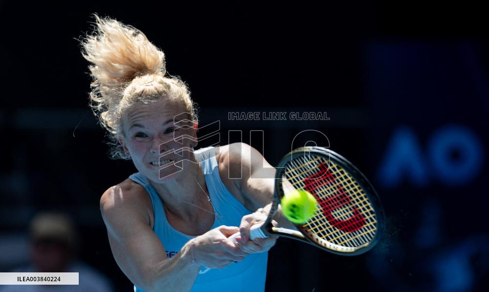 Australian Open - Day 2 - Melbourne