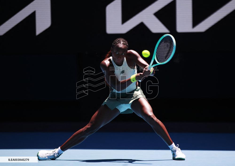 Australian Open - Day 2 - Melbourne