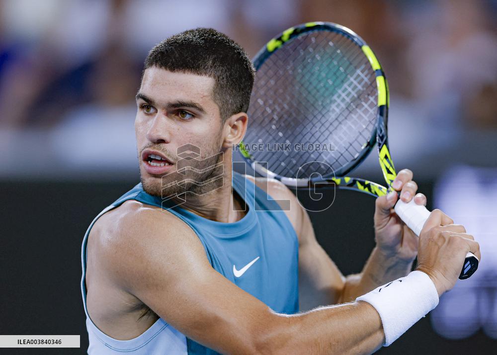 Australian Open - Day 2 - Melbourne