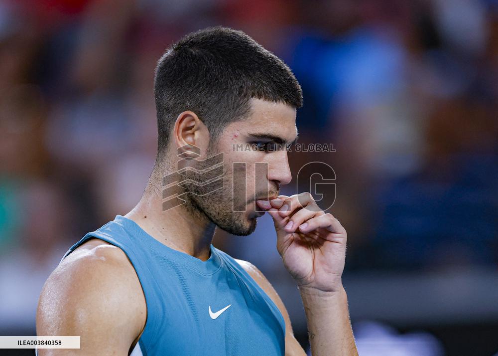 Australian Open - Day 2 - Melbourne