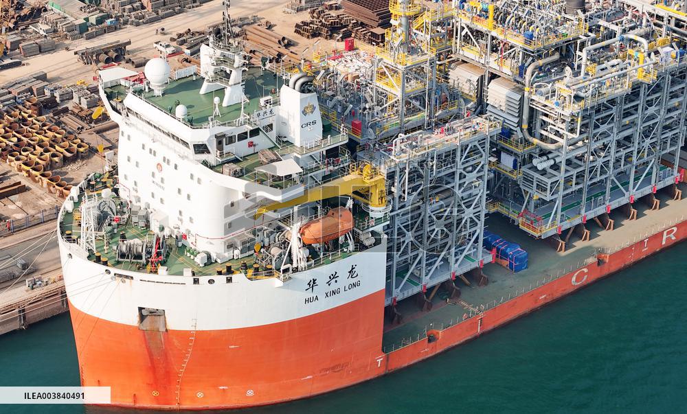 400,000-ton Super Large P79 FPSO Delivery