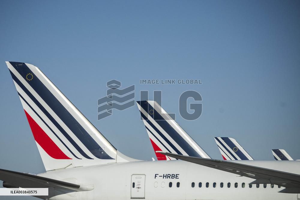 Illustration at Charles de Gaulle Airport in Paris