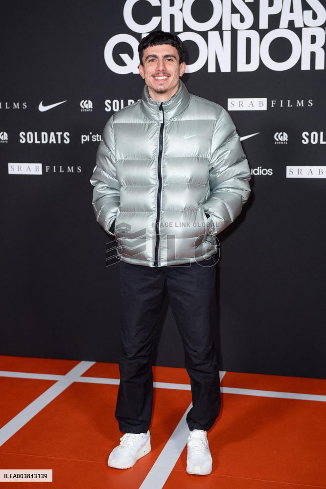 Crois Pas Qu On Dort Premiere