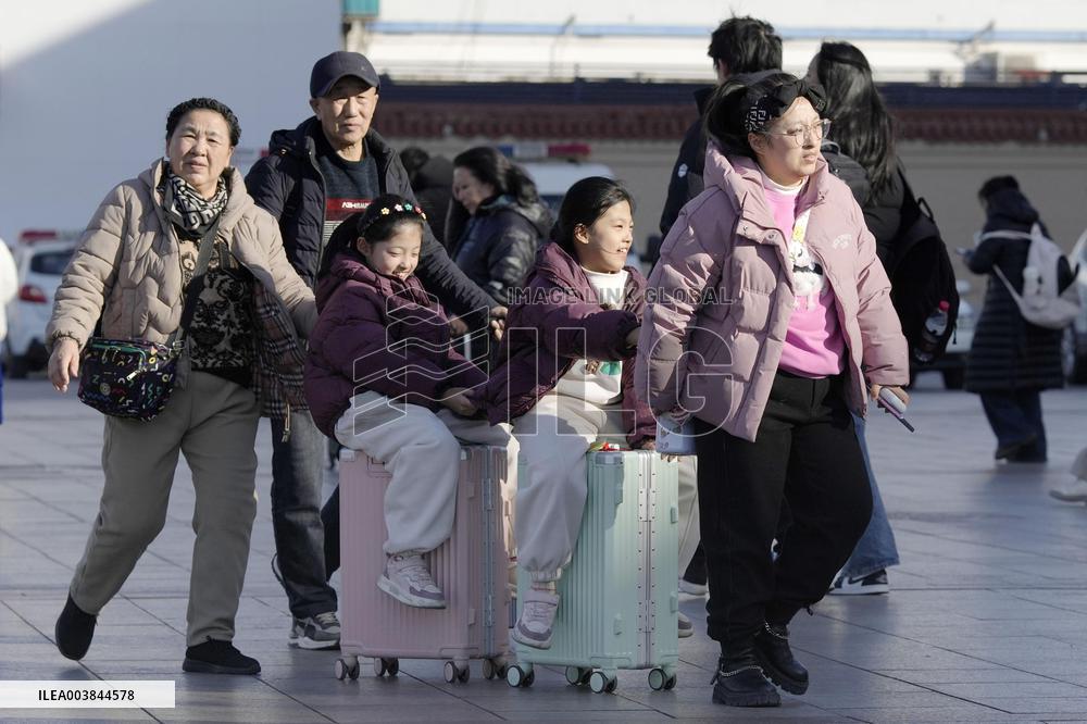 China's Lunar New Year holidays