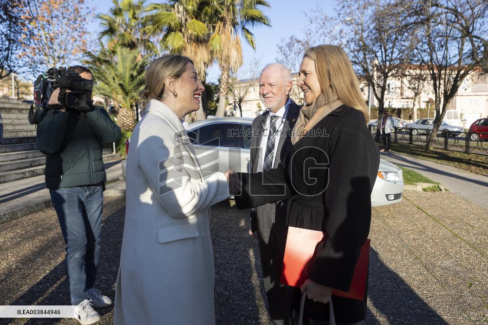 Infanta Elena Participates A Forum - Spain