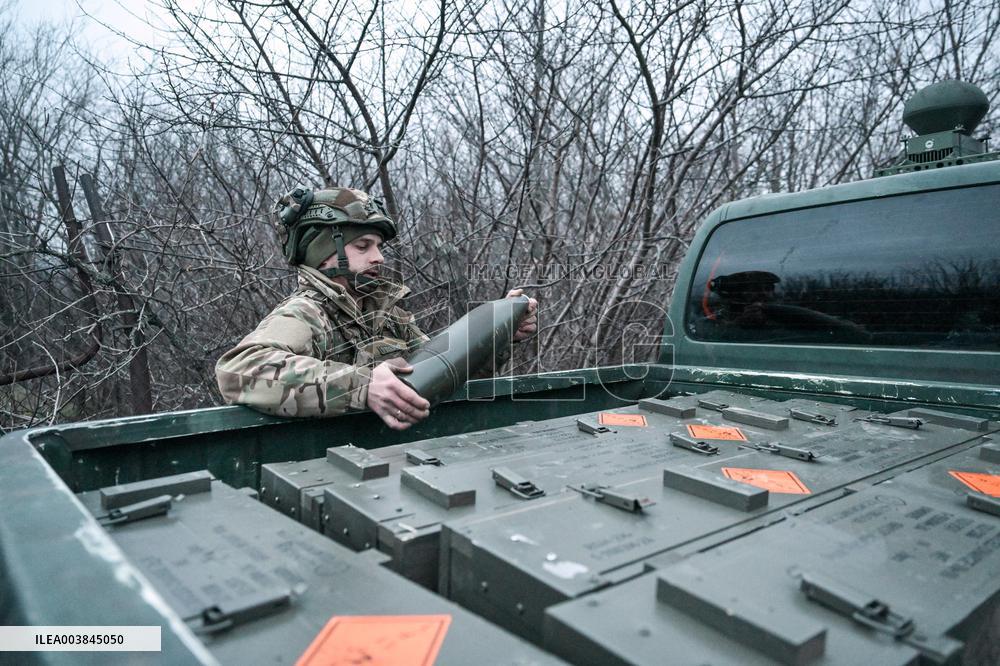 Artillery crew in Zaporizhzhia region