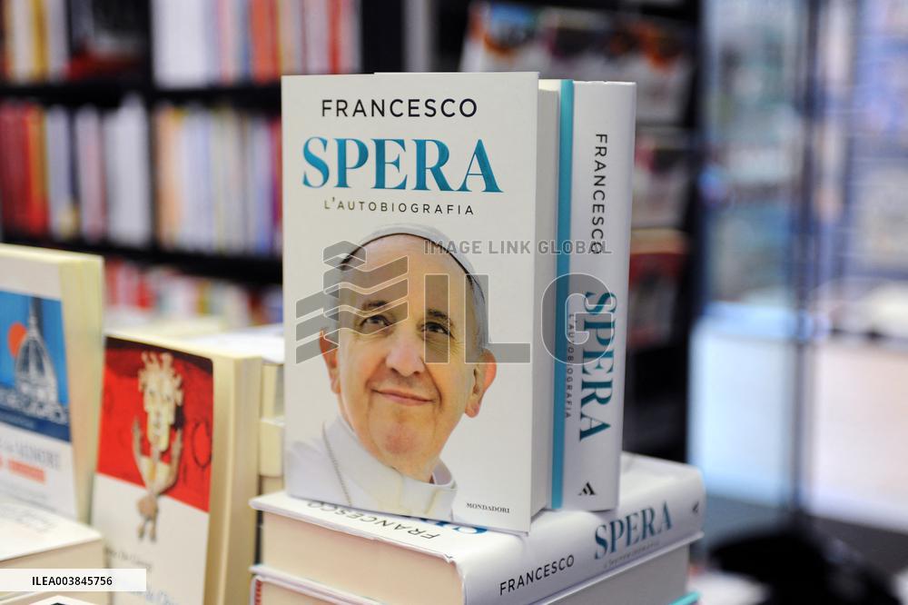 Pope Francis' Autobiography 'Spera' Release - Rome