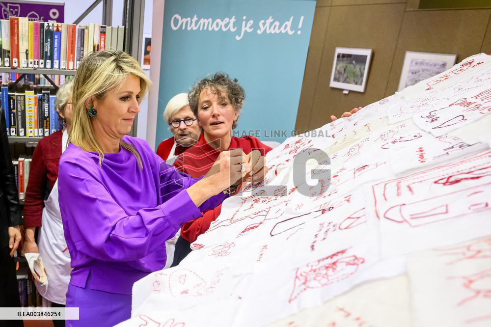 Queen Maxima Visits Community Art Project Thuis - the Hague