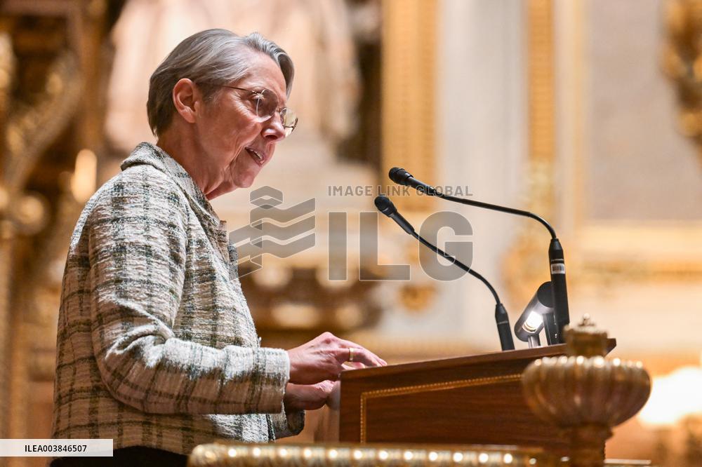 Announcement of the Government Statement at the Senate in Pars FA