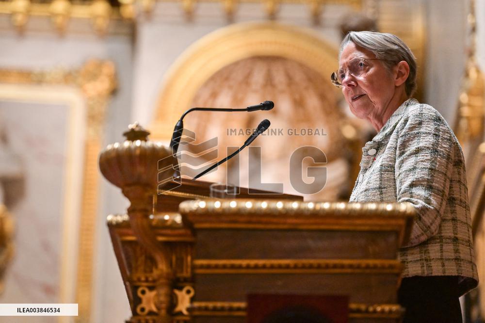Announcement of the Government Statement at the Senate in Pars FA
