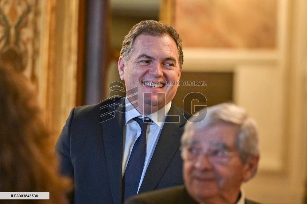 Announcement of the Government Statement at the Senate in Pars FA