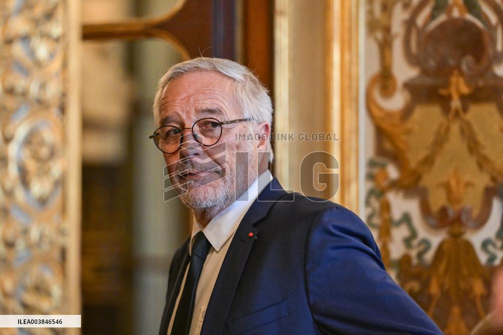 Announcement of the Government Statement at the Senate in Pars FA