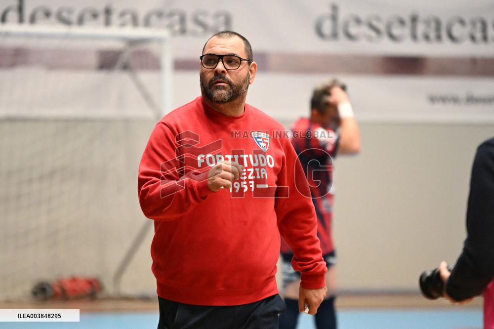CALCIO - Calcio a 5 - Pirossigeno Cosenza vs Fortitudo Pomezia