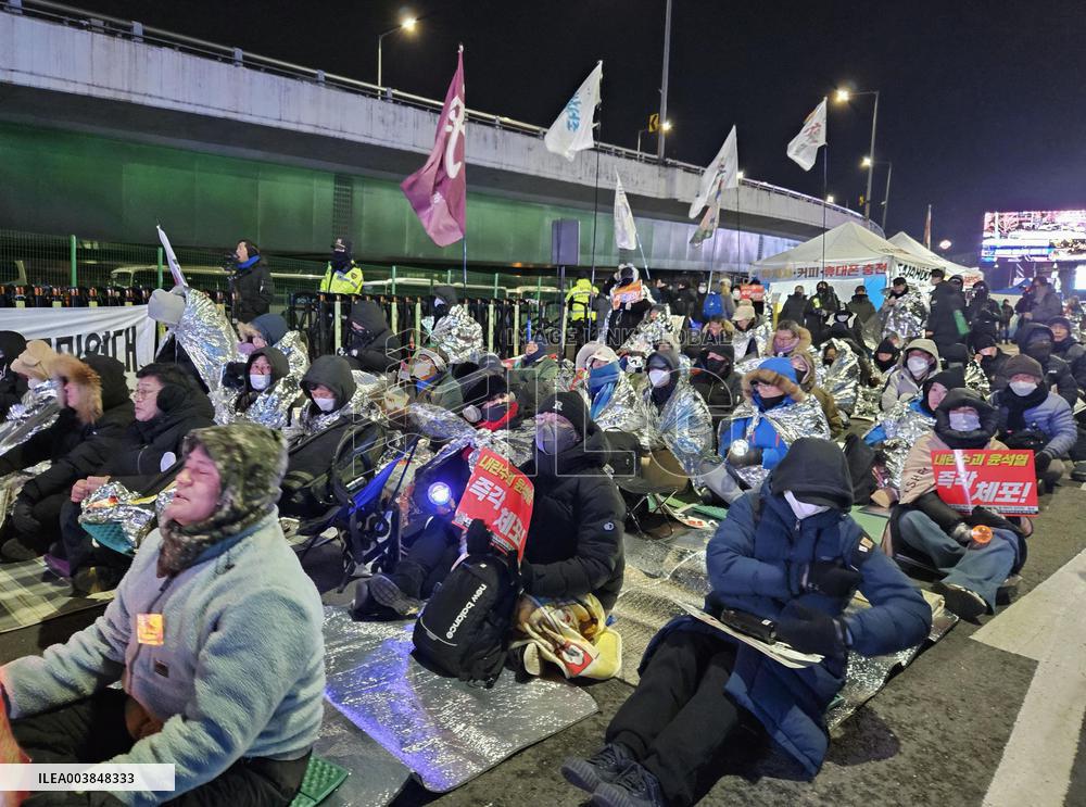 Preparations for detention of impeached S. Korean president
