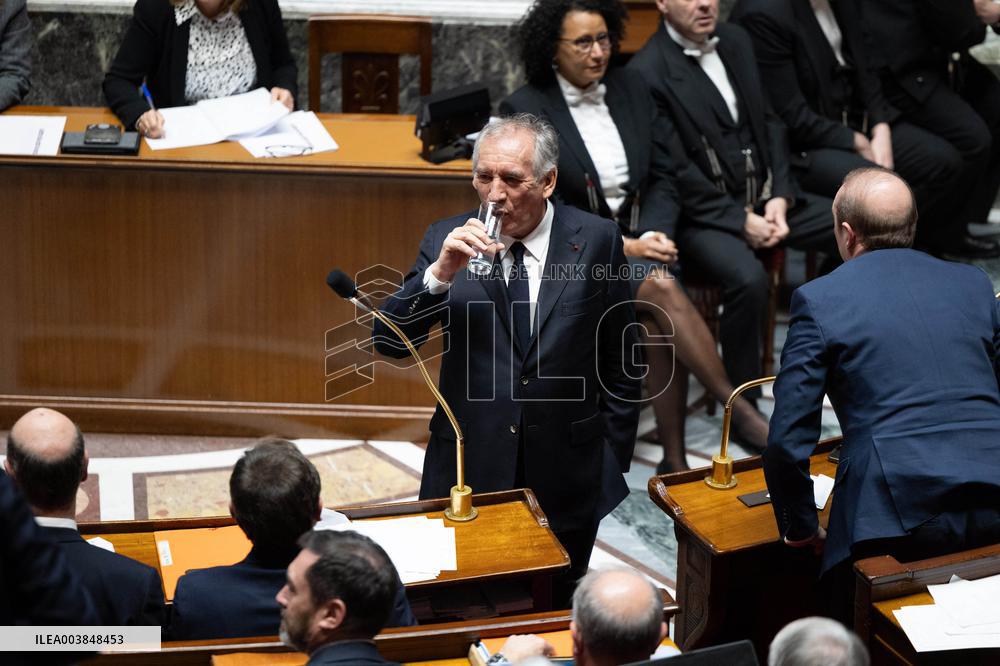 Francois Bayrou replies to MP after general policy statement - Paris
