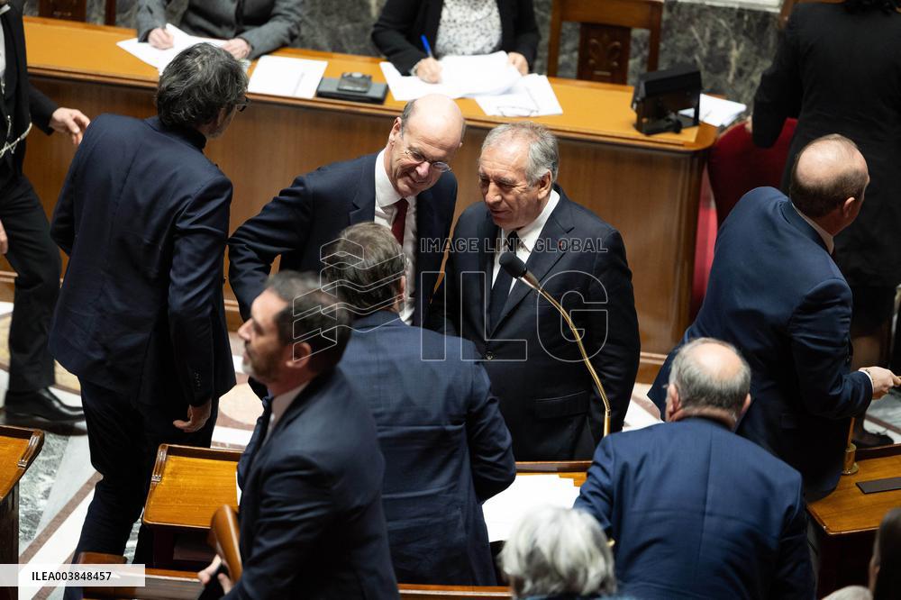 Francois Bayrou replies to MP after general policy statement - Paris