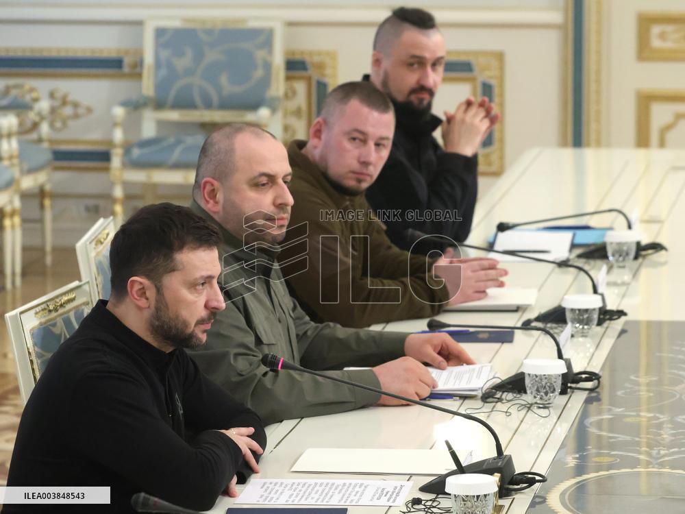 Volodymyr Zelenskyy meets with Boris Pistorius