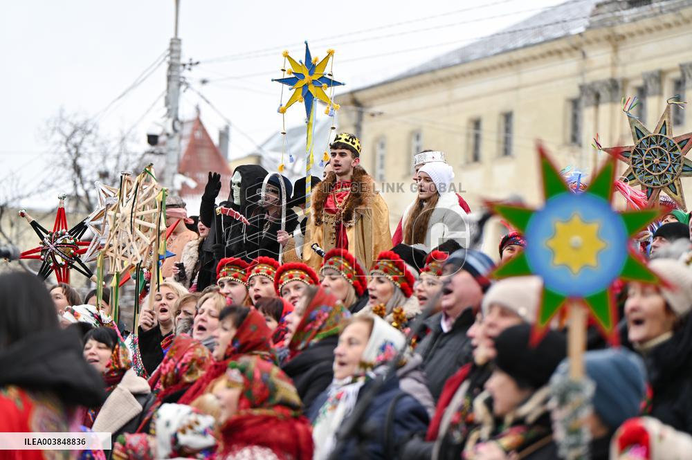 Festival of Ukrainian winter folklore held in downtown Lviv