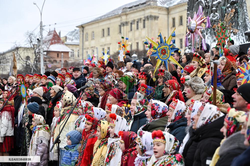 Festival of Ukrainian winter folklore held in downtown Lviv