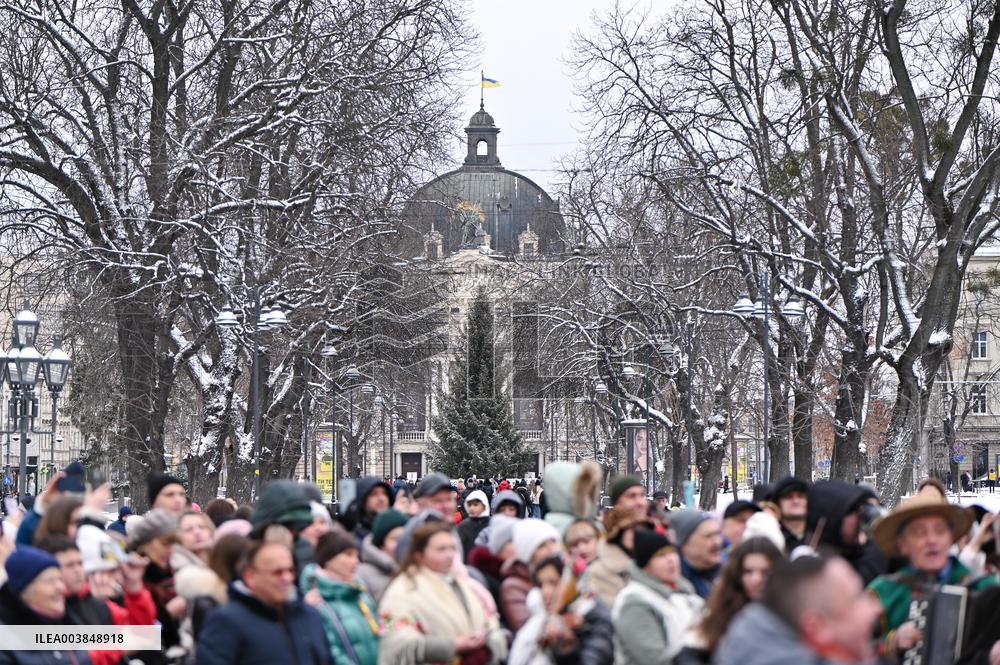 Festival of Ukrainian winter folklore held in downtown Lviv