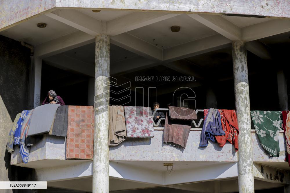 The Daily Life of Palestinian Displaced - Gaza