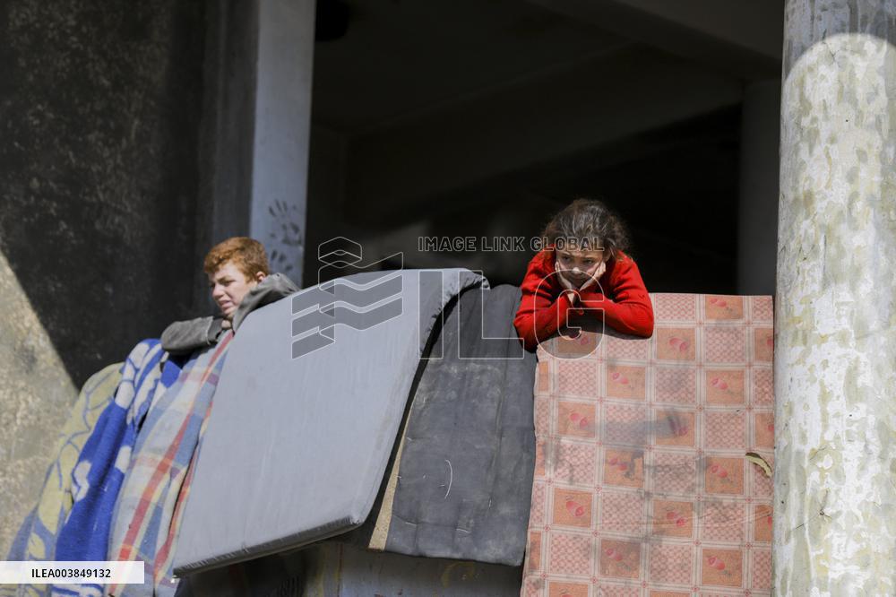 The Daily Life of Palestinian Displaced - Gaza