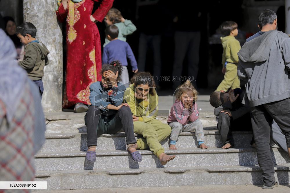 The Daily Life of Palestinian Displaced - Gaza