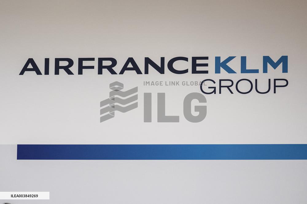 Air France-KLM End of The Year News Conference - Paris