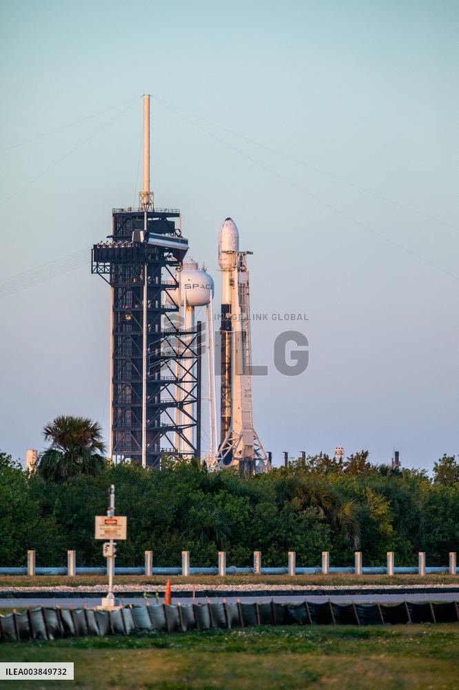 Space X Firefly Blue Ghost Mission 1