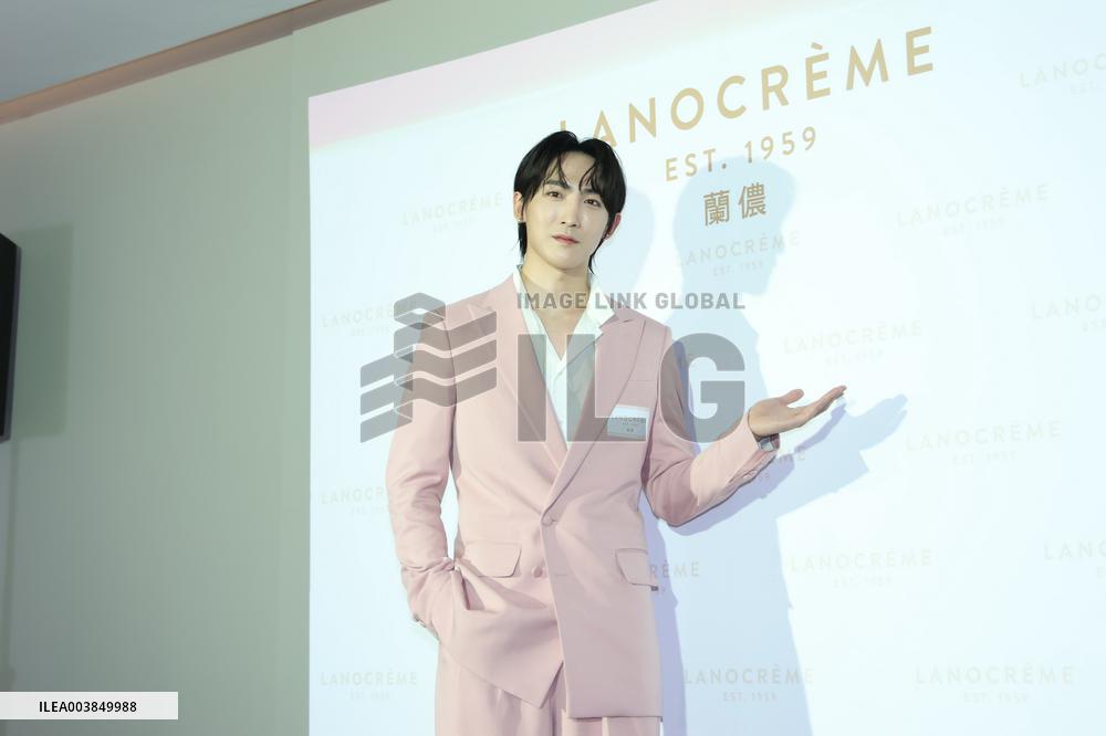 Taiwanese Actor KURT