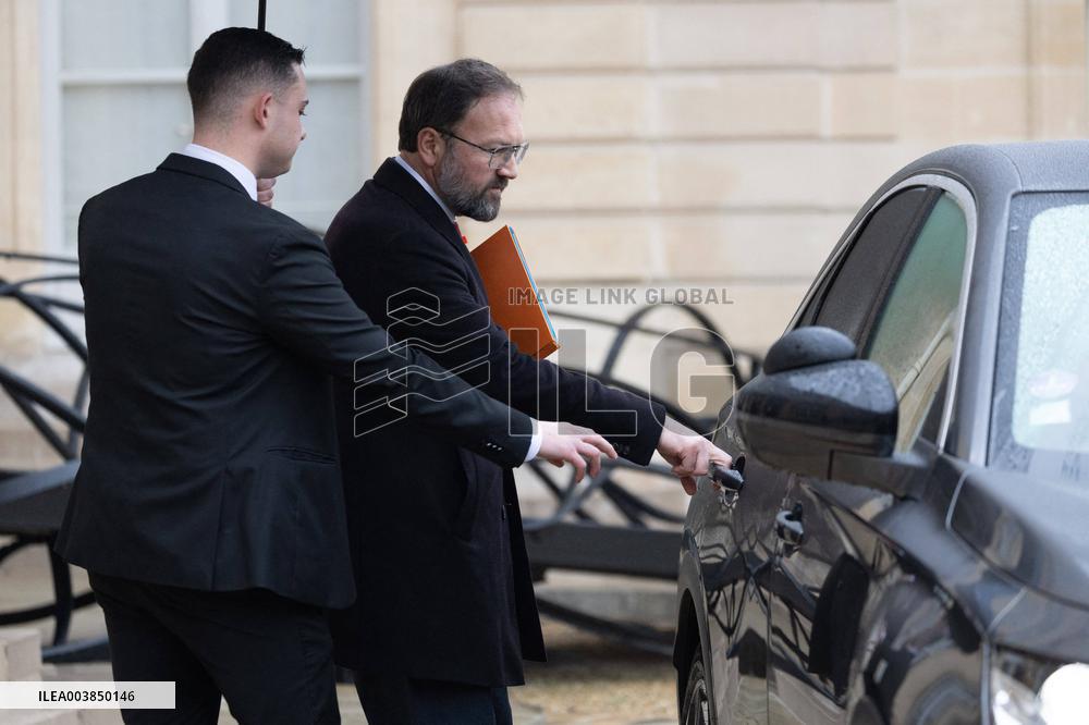 Weekly Cabinet Meeting - Paris