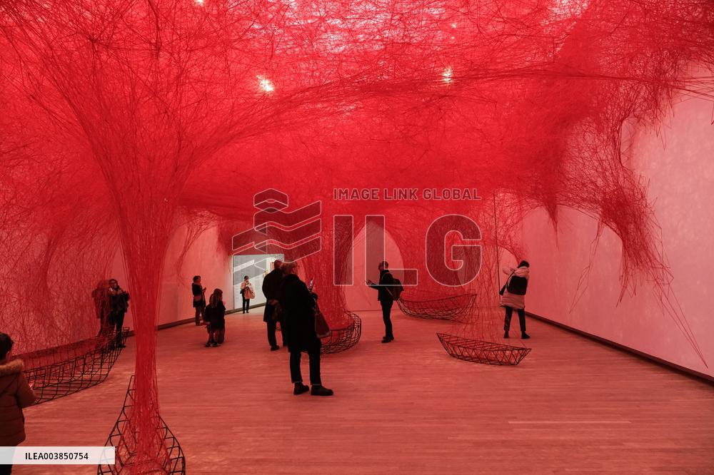 Chiharu Shiota Exhibition - Paris