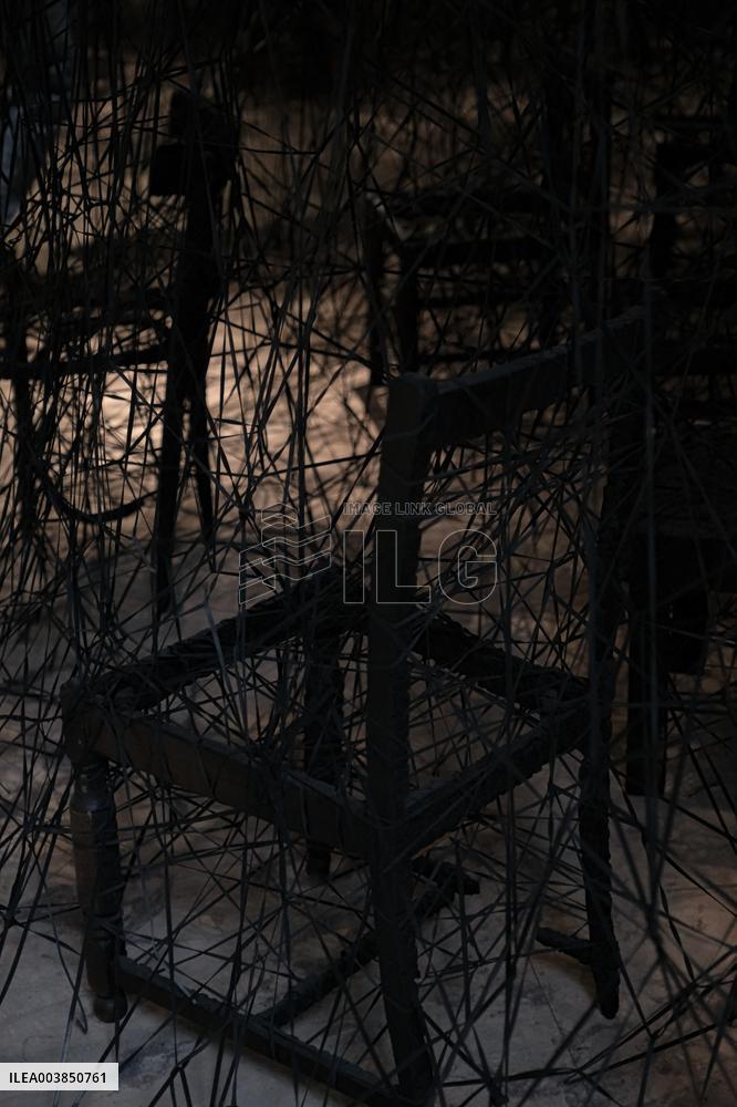 Chiharu Shiota Exhibition - Paris