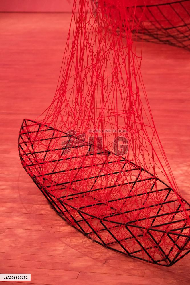 Chiharu Shiota Exhibition - Paris