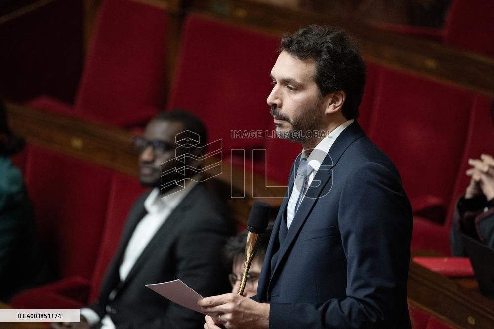 Questions to the Government - Paris
