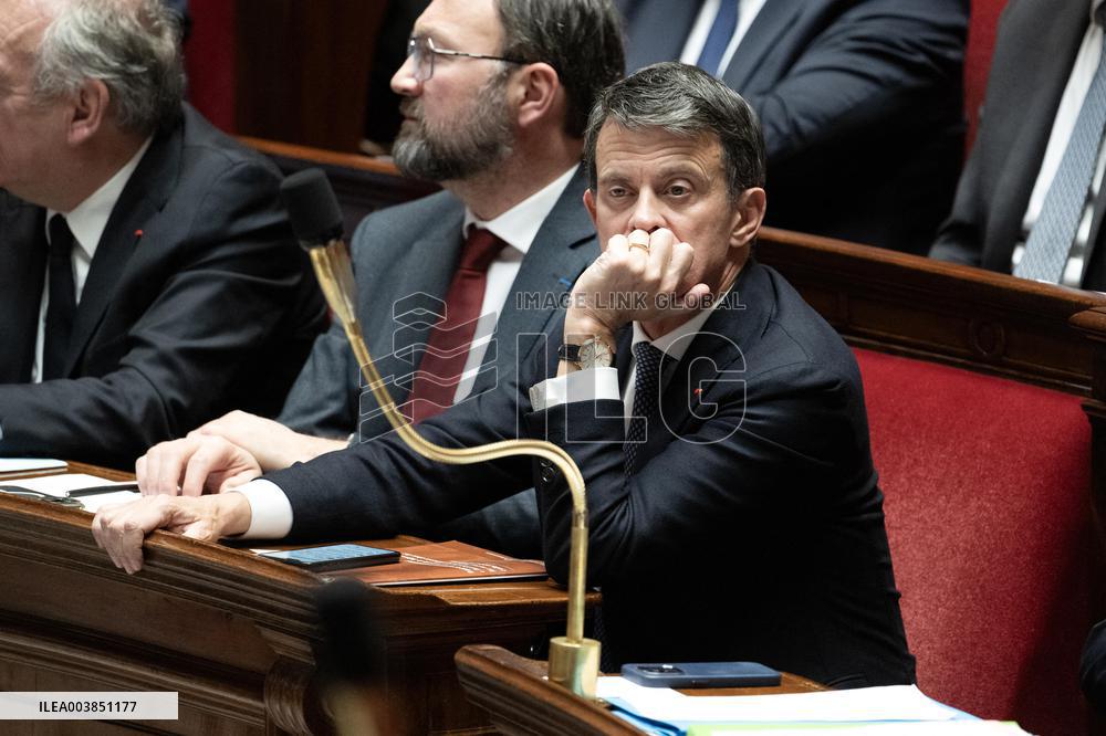Questions to the Government - Paris