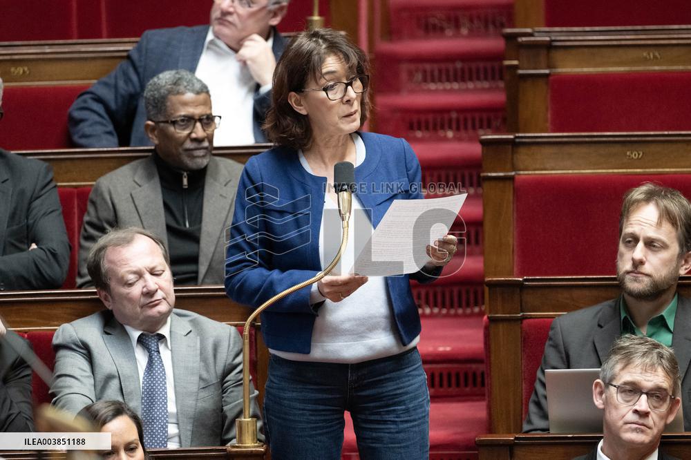 Questions to the Government - Paris