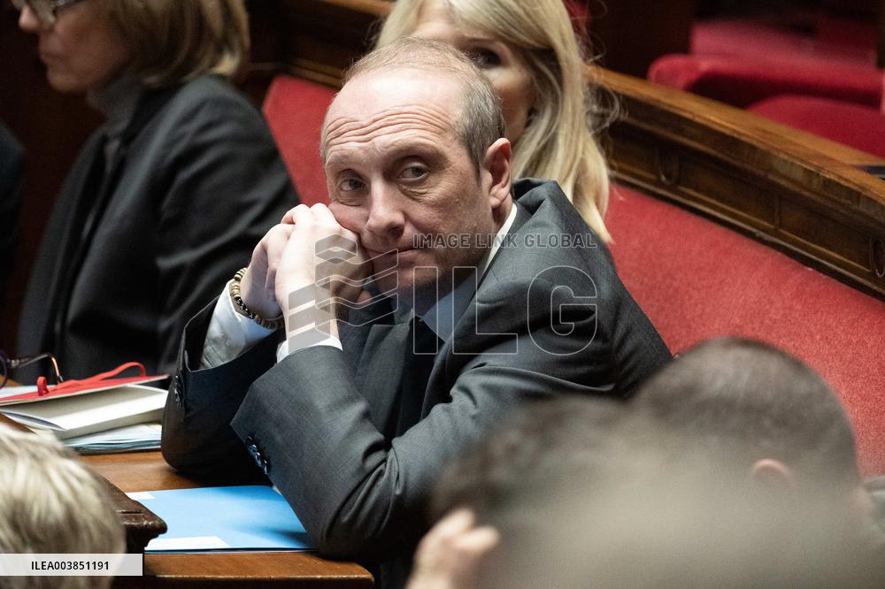 Questions to the Government - Paris