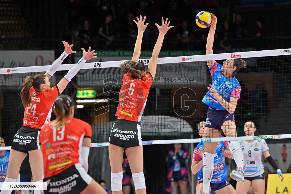 VOLLEY - Serie A1 Femminile - Honda Olivero S.Bernardo Cuneo  vs Igor Gorgonzola Novara