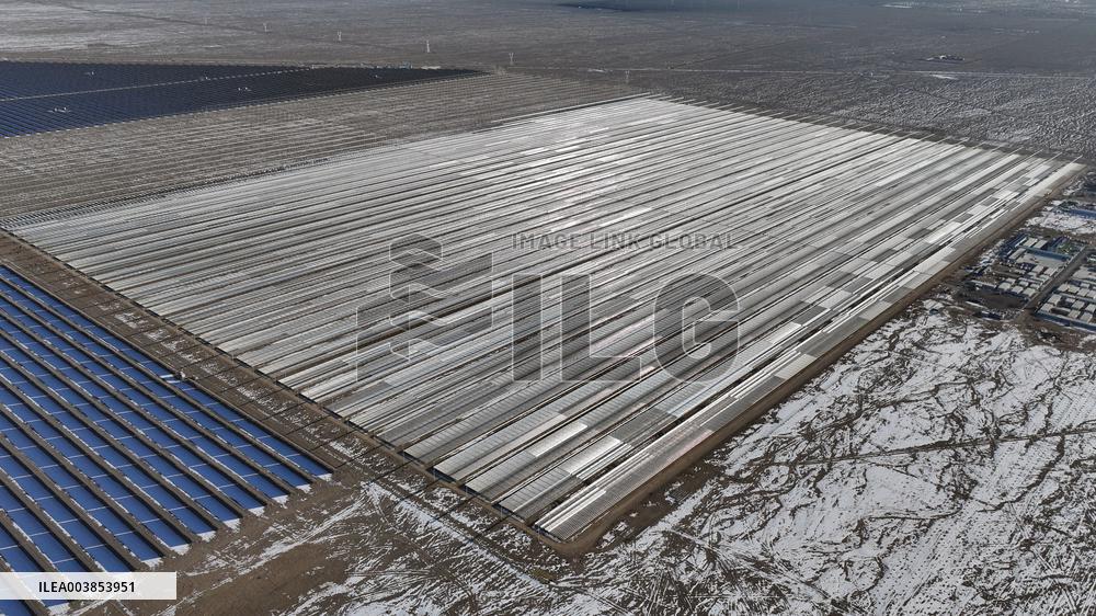 China Largest Solar Thermal Energy Storage Power Station Construction in Hami